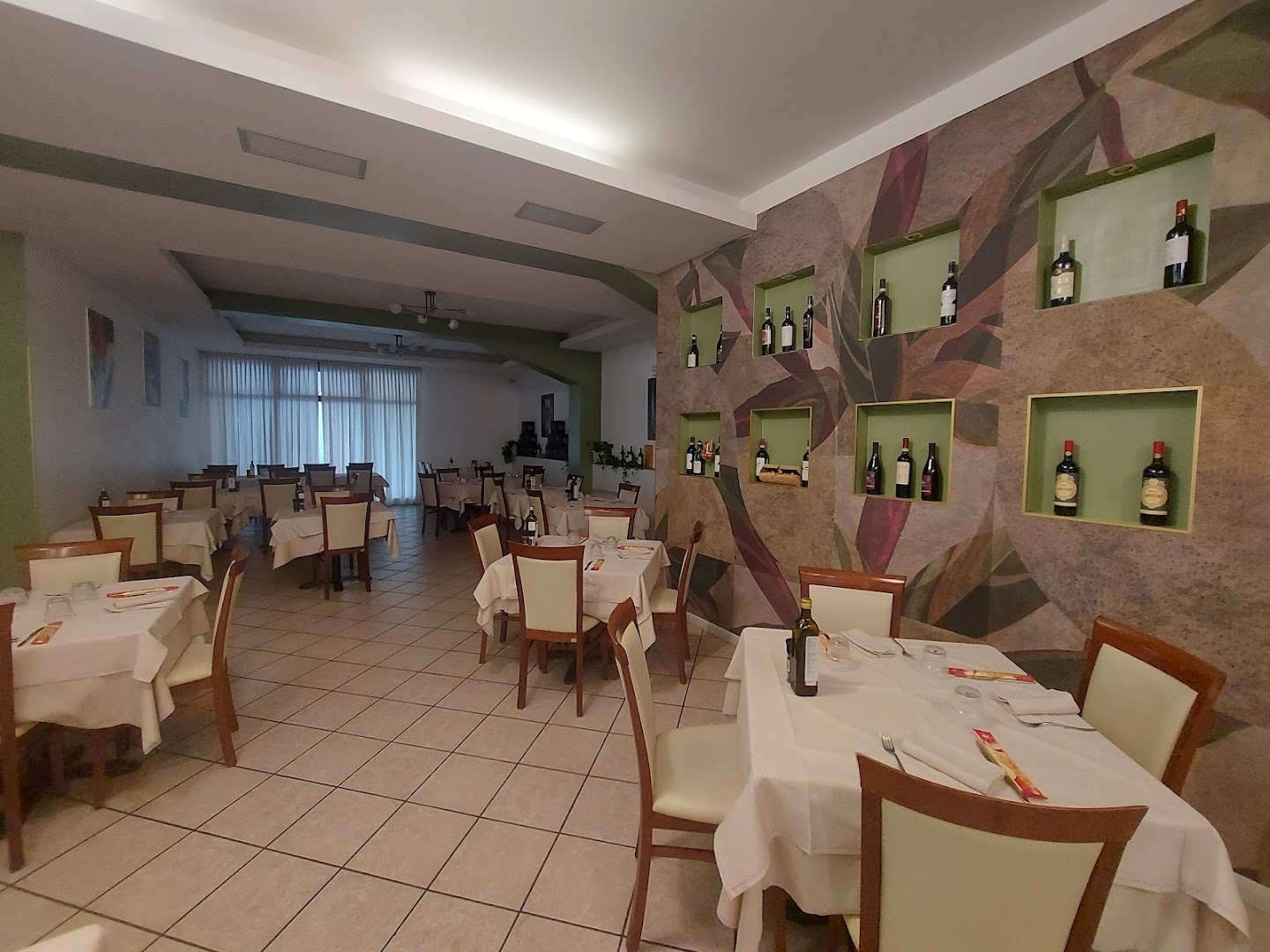 Ristorante Pizzeria Cozzeria Hotel Moro Freoni, San Pietro in Cariano