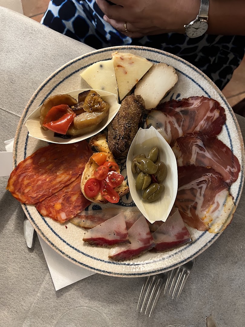 Ristorante Pizzeria da Mario Hostaria - Piatti Tipici e Specialità marinare