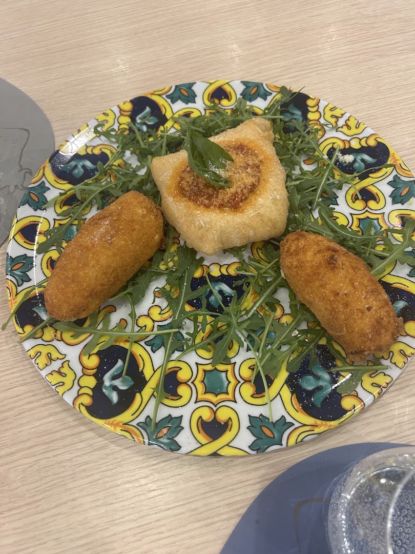 Ristorante Pizzeria Donna Anna Roma - Cucina di Pesce e di Carne a Roma zona Vigne Nuove