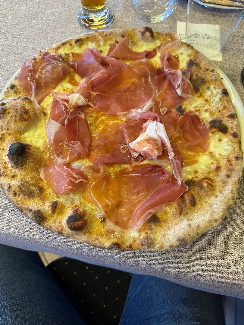 Ristorante Pizzeria Gia' Che Ci Sei