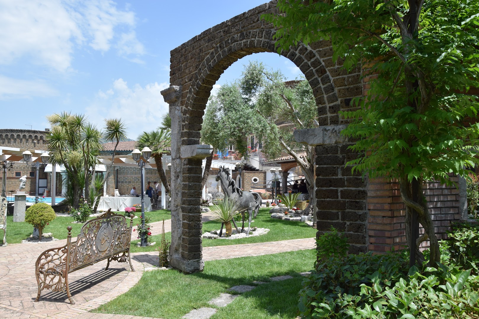 Ristorante Pizzeria Hotel All'Arco Di San Michele Di Marco Conforti