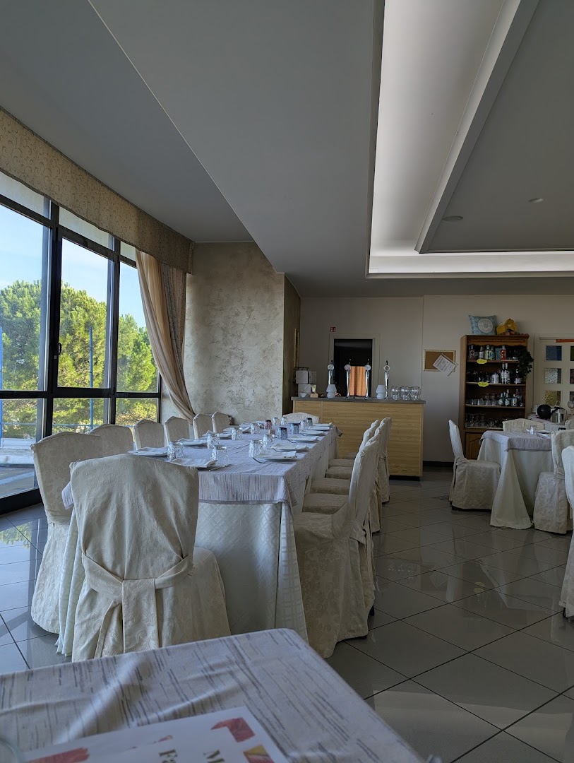 Ristorante Pizzeria Hotel Ermocolle