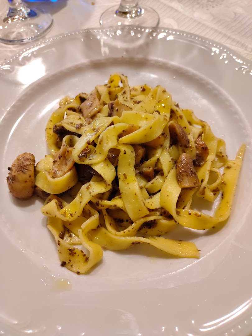 Ristorante Pizzeria Il Picchio Rosso Di Di Nunzio Antonietta E C. S.N.C.