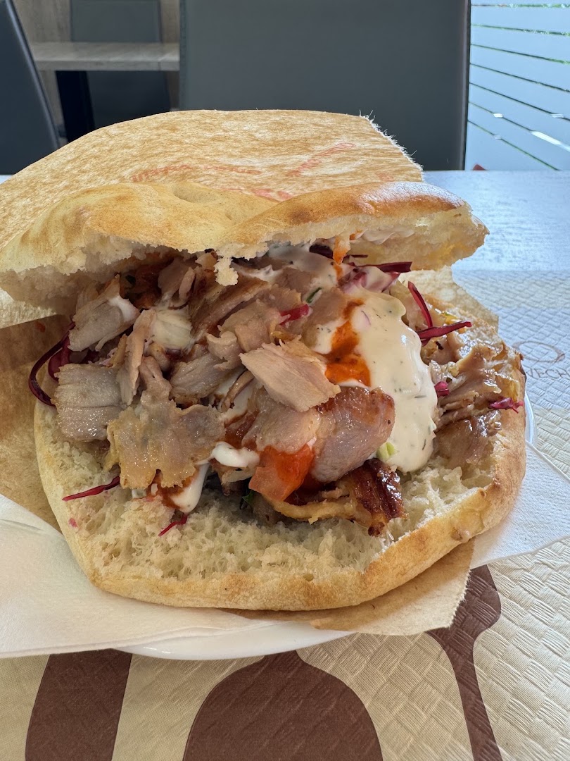 Ristorante Pizzeria King Istanbul Turkish Kebap