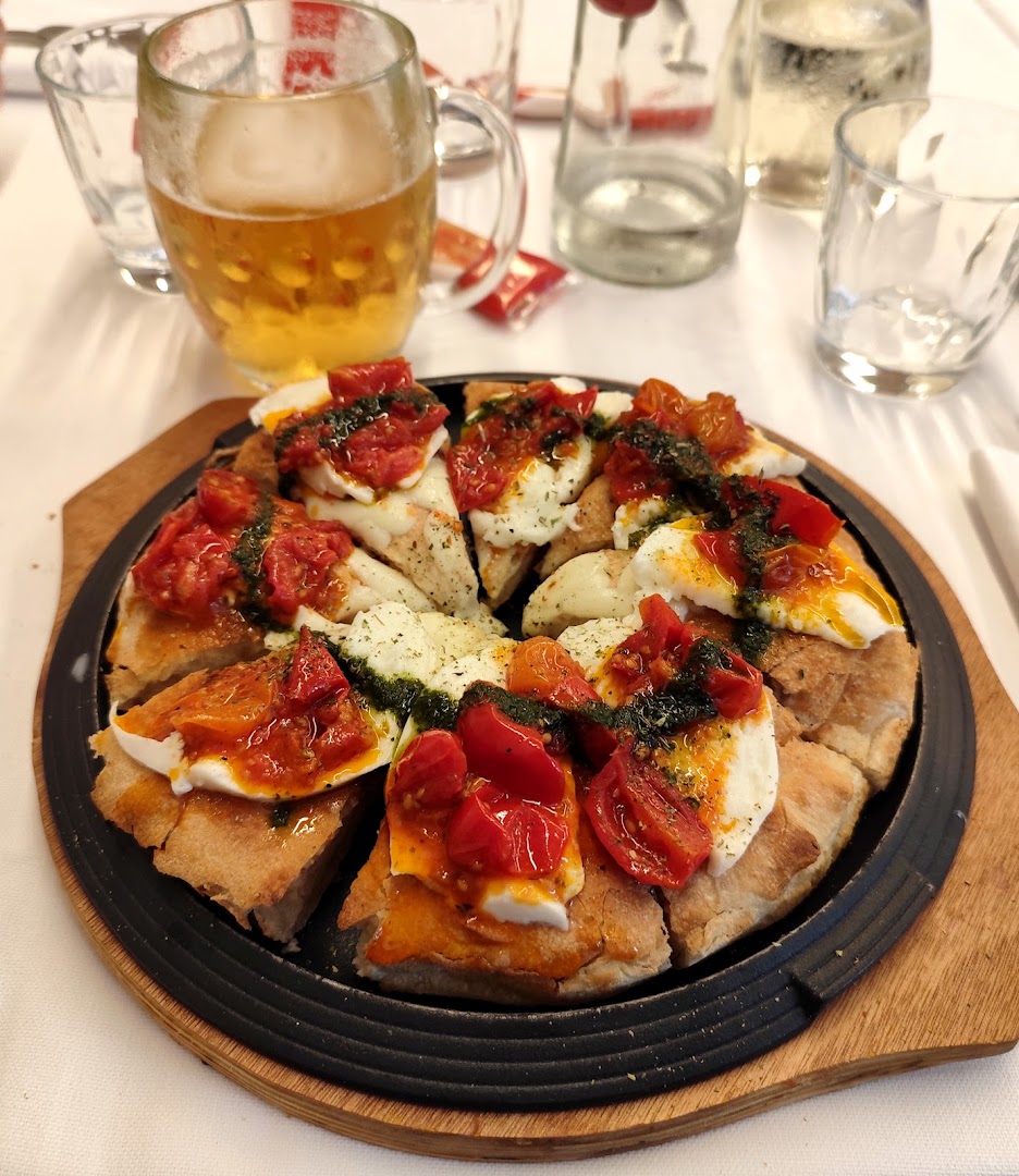 Ristorante Pizzeria La Bussola
