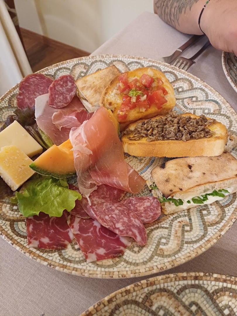 Ristorante Pizzeria La Contrada