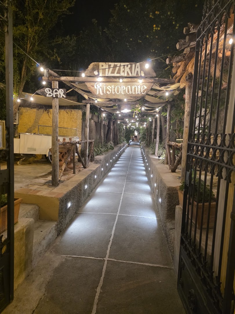 Ristorante Pizzeria La Corte