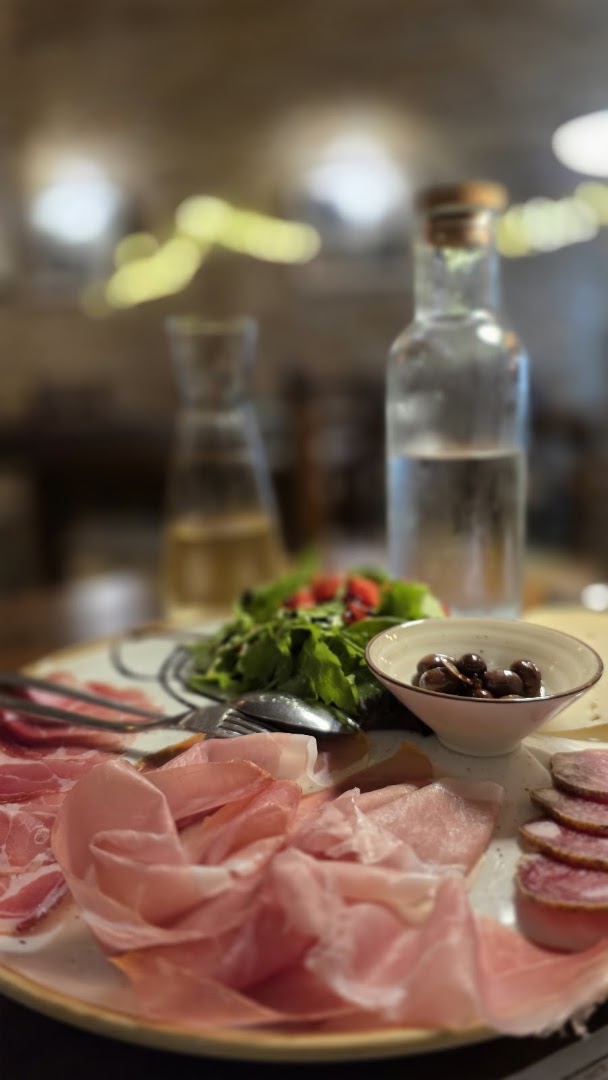 Ristorante Pizzeria la Grotta Fossombrone