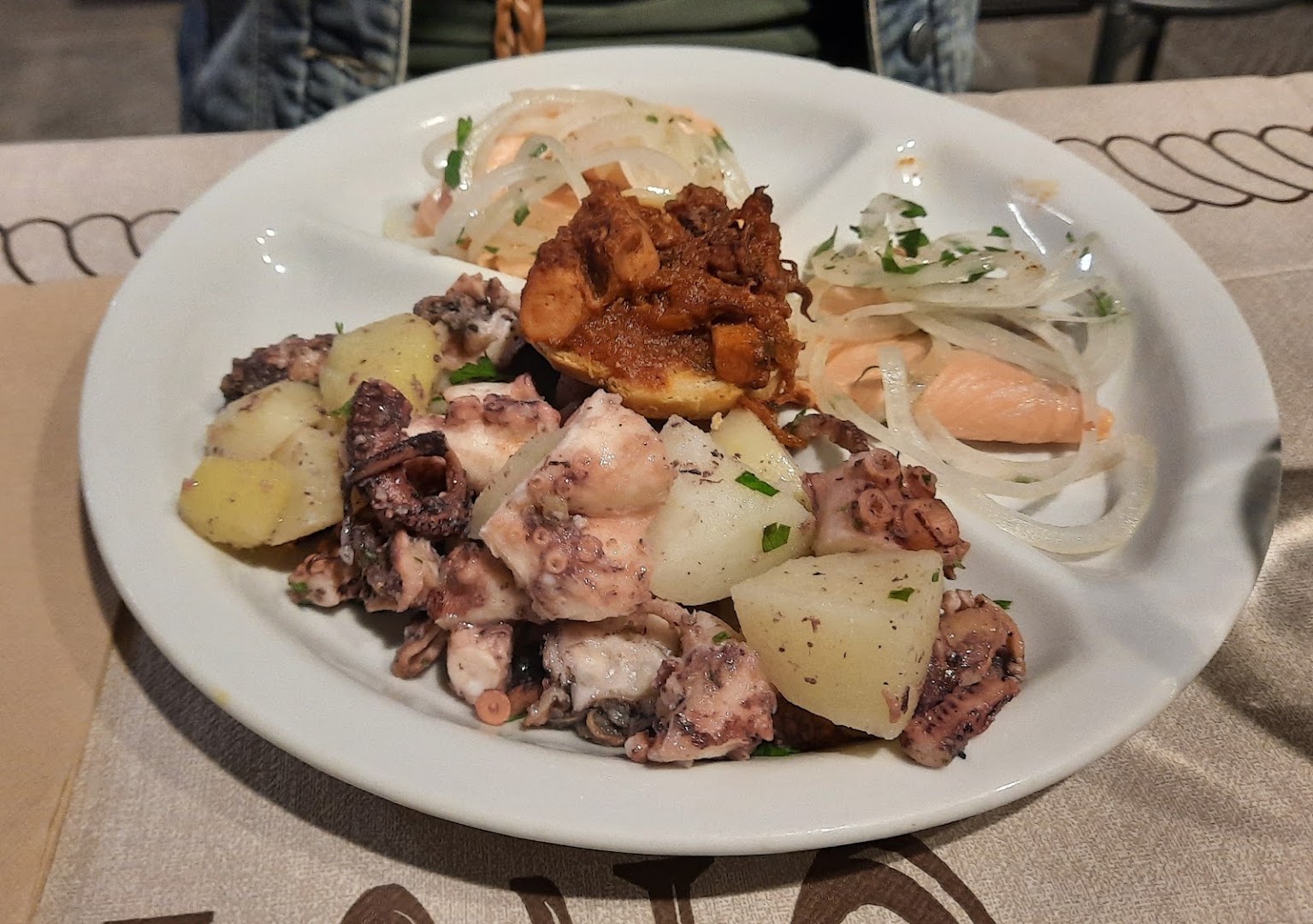 Ristorante Pizzeria La Grotta