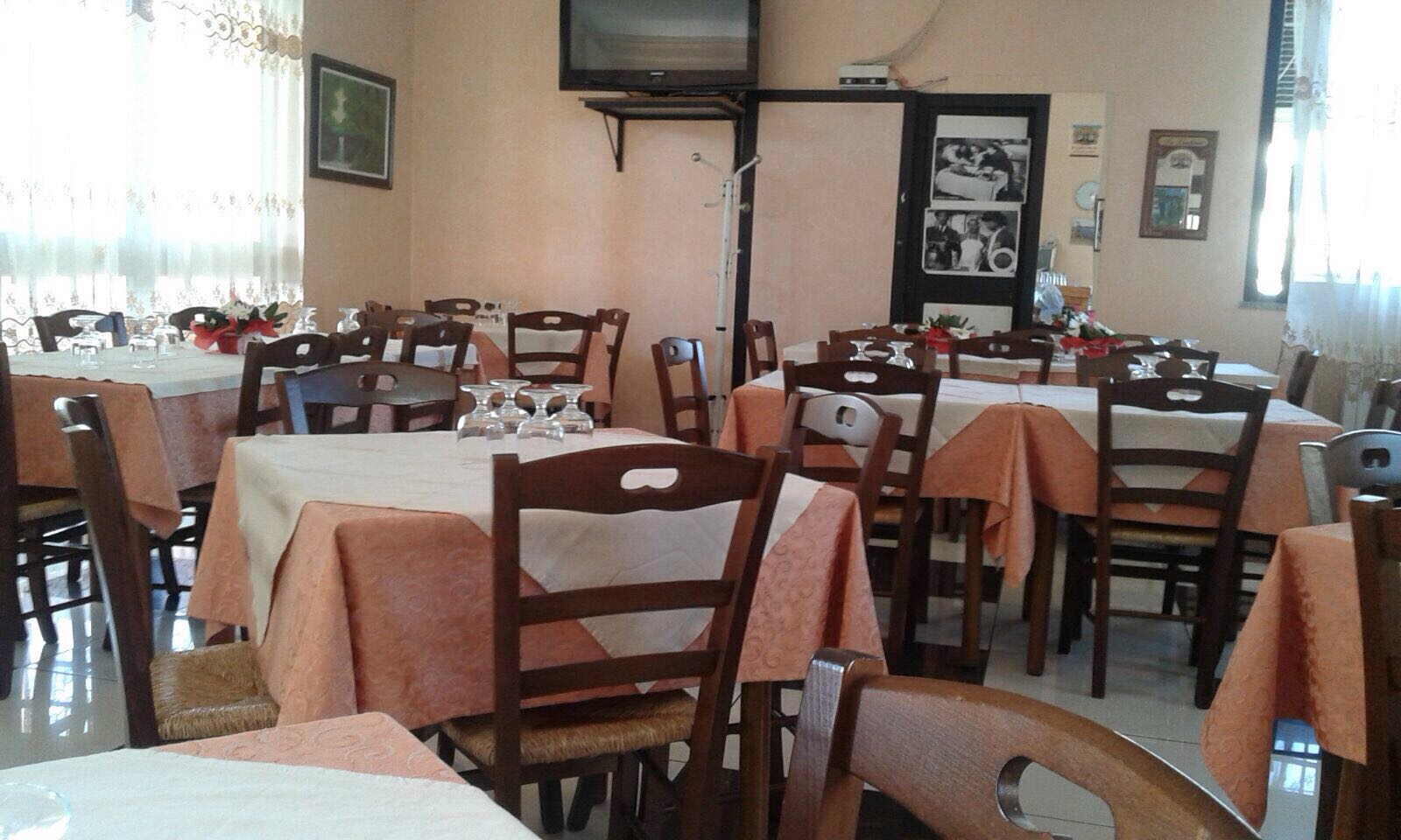 Ristorante Pizzeria La Lanterna Di Arci Giuseppe