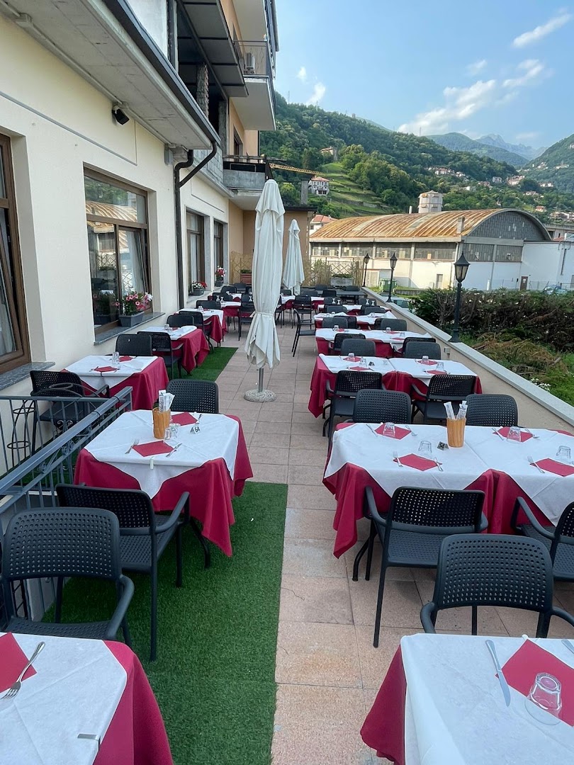 Ristorante Pizzeria La Luna, Dongo
