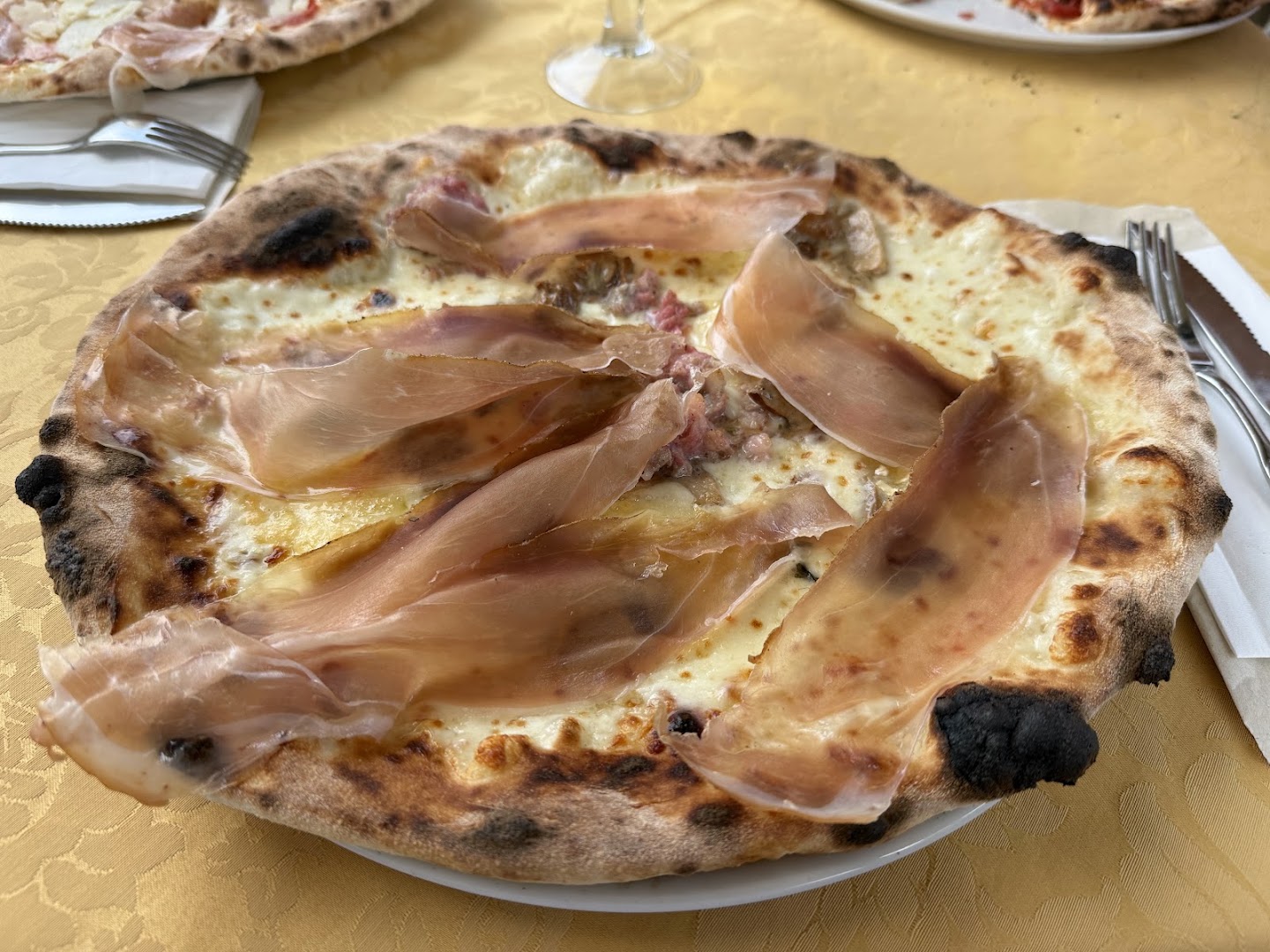 Ristorante Pizzeria La Roccia