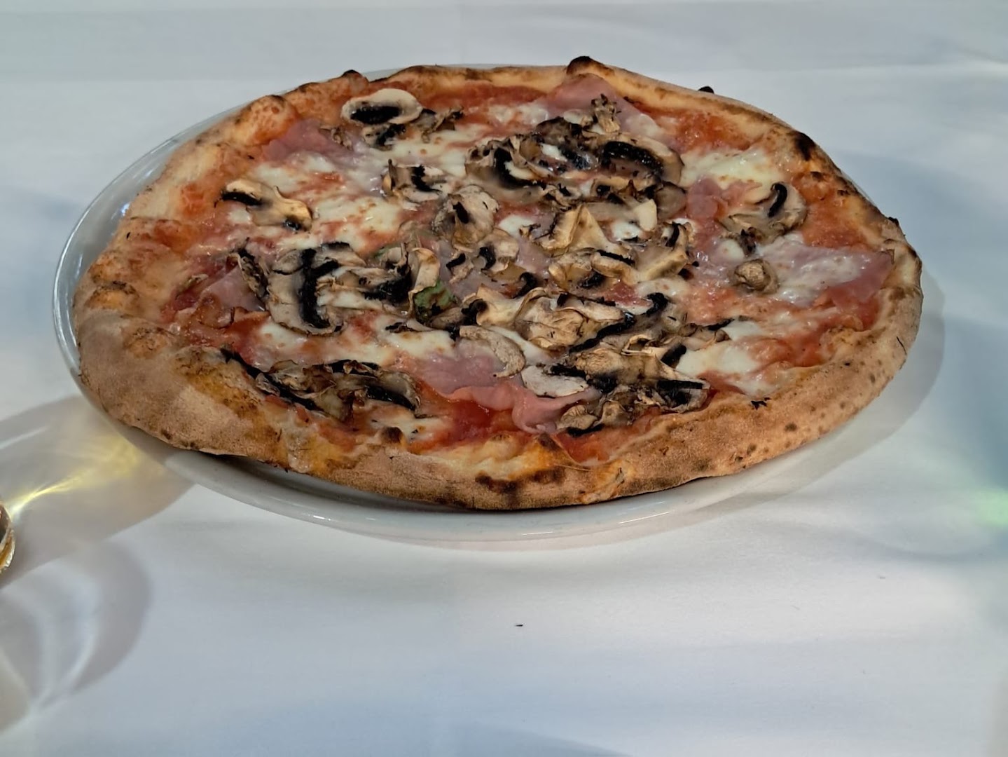 Ristorante Pizzeria La Tavernetta di Dello Russo A. e Dello Russo G.