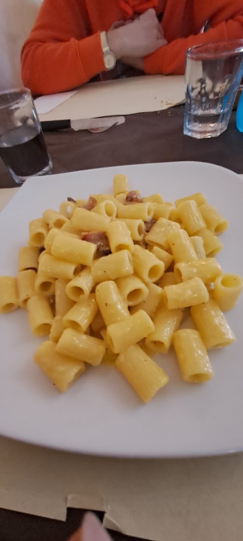 Ristorante Pizzeria La Tombola