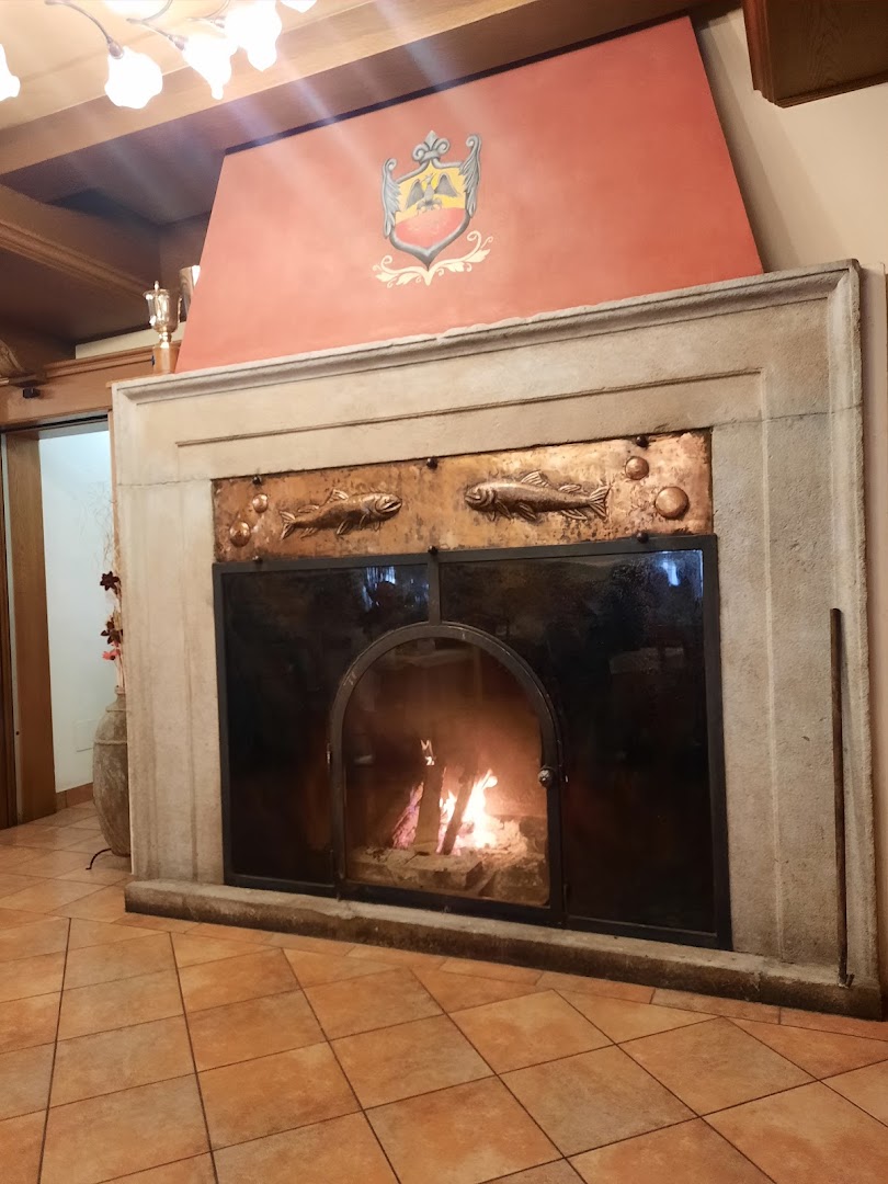 Ristorante Pizzeria LA TROTA