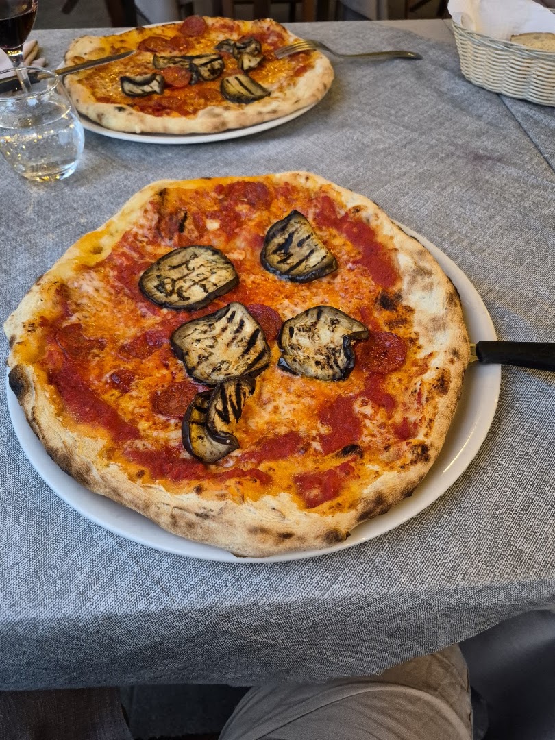 Ristorante Pizzeria LE MIMOSE. S.r.l, Matinella