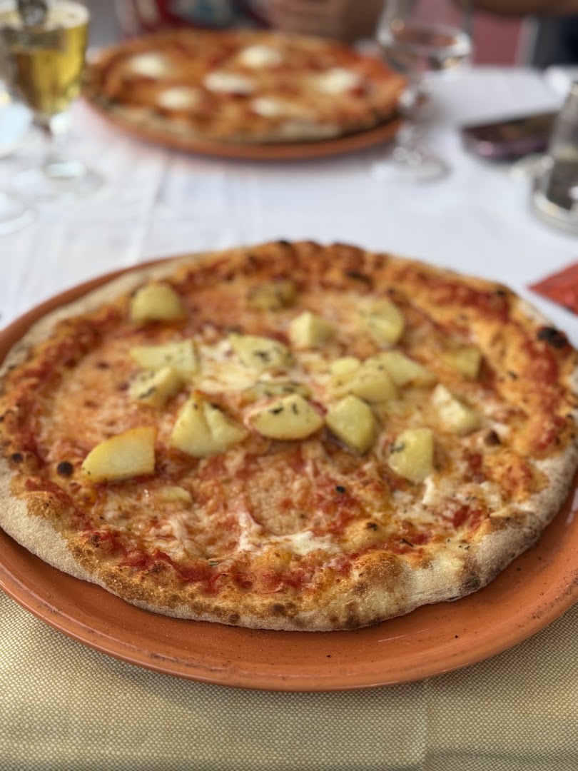 Ristorante Pizzeria Le Quattro Rose
