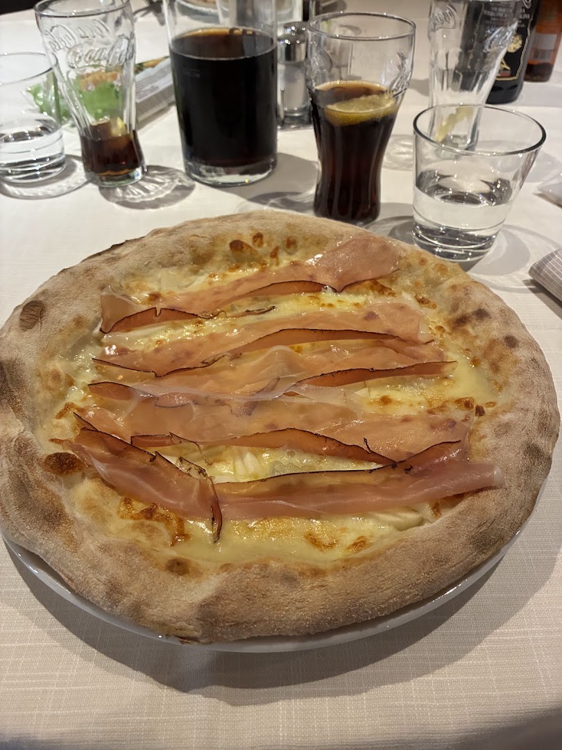 Ristorante Pizzeria Le Scuderie