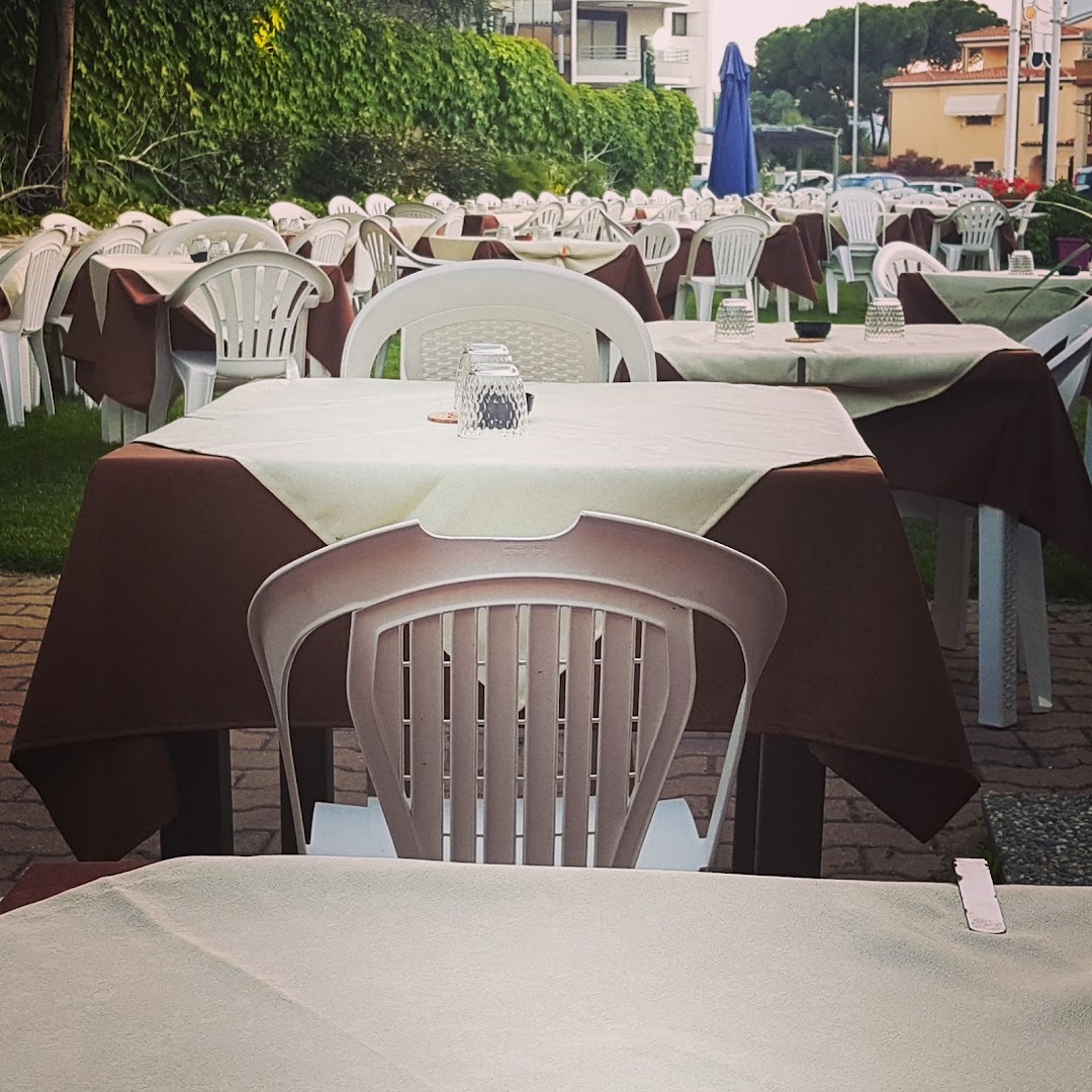 Ristorante-Pizzeria L'Isola che non c'è