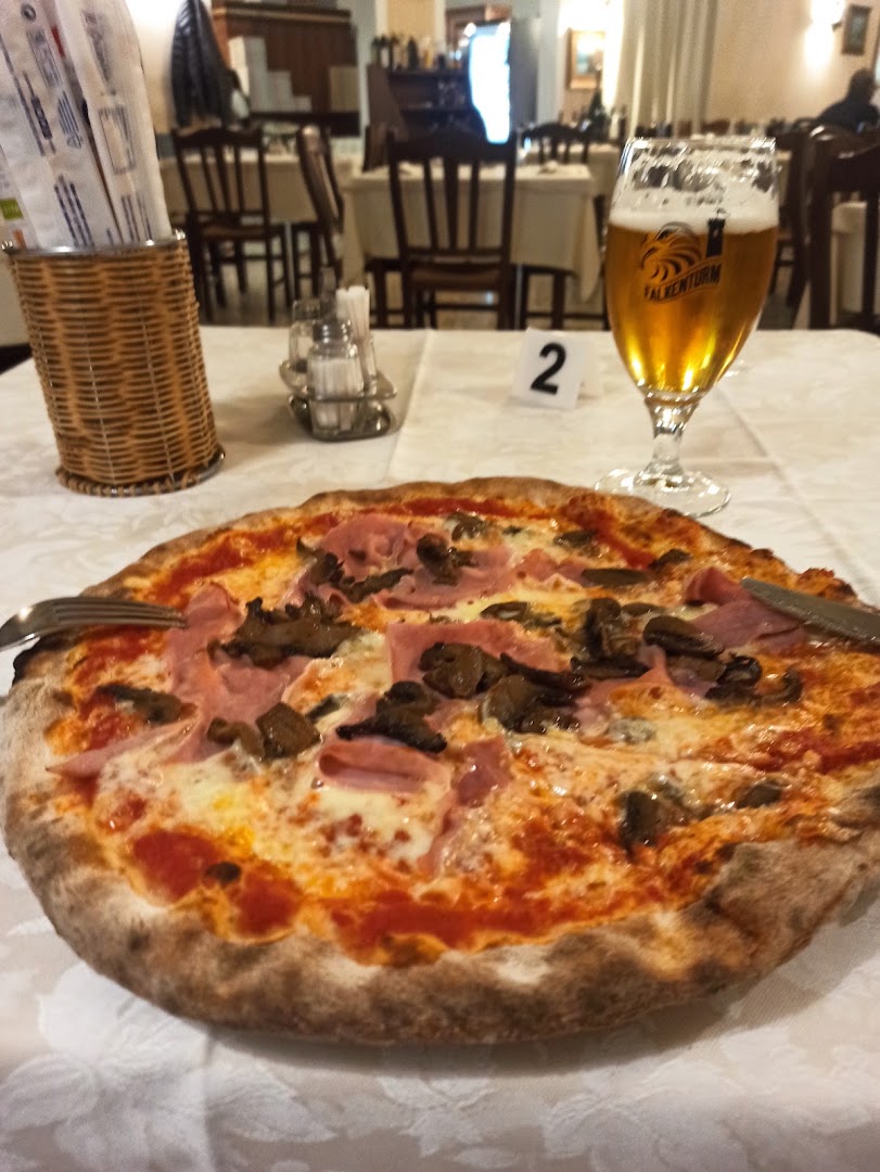 Ristorante Pizzeria L'Oasi Del Grillo