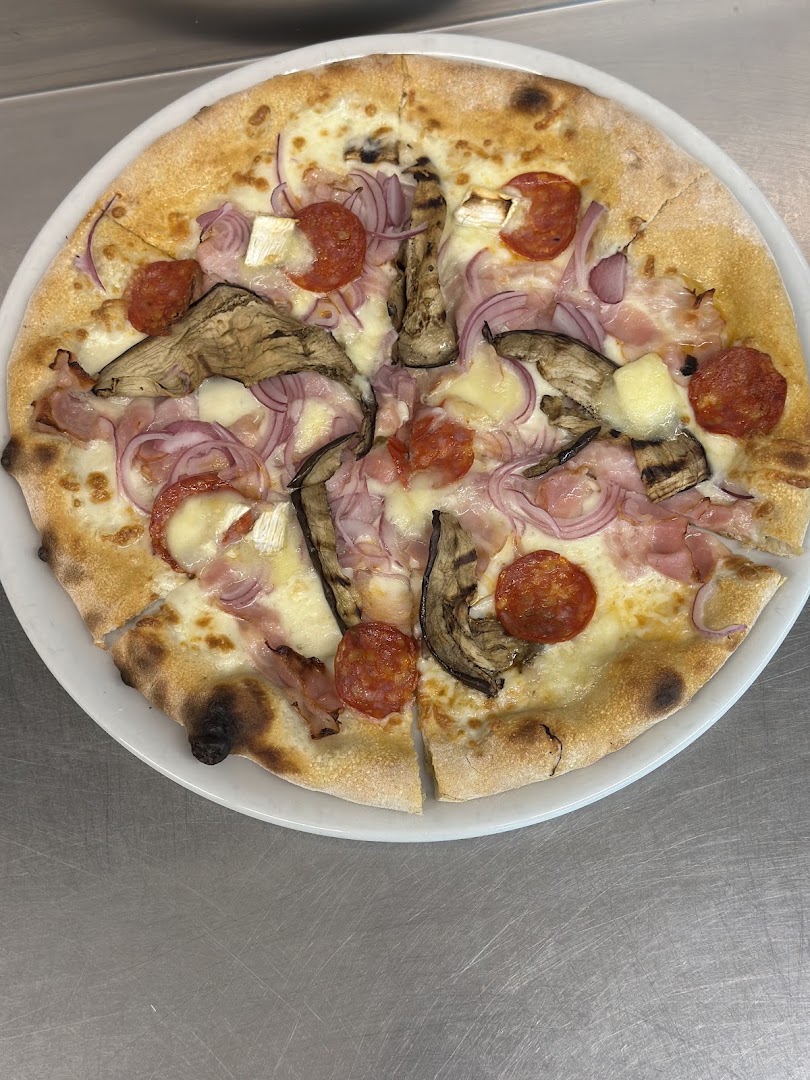 Ristorante Pizzeria Luna Rossa