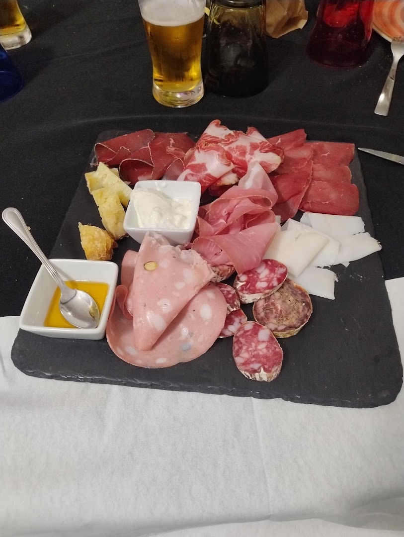 Ristorante Pizzeria Lupo De Lupis