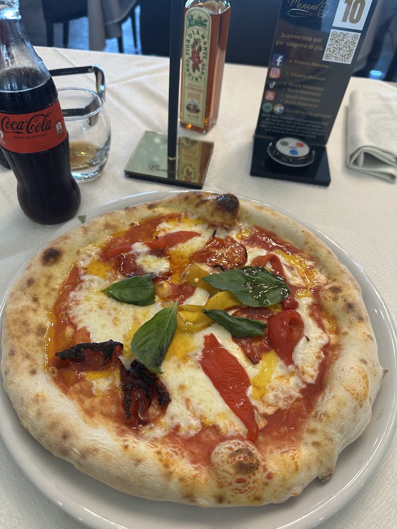 Ristorante Pizzeria Manuno -Pizza Napoletana
