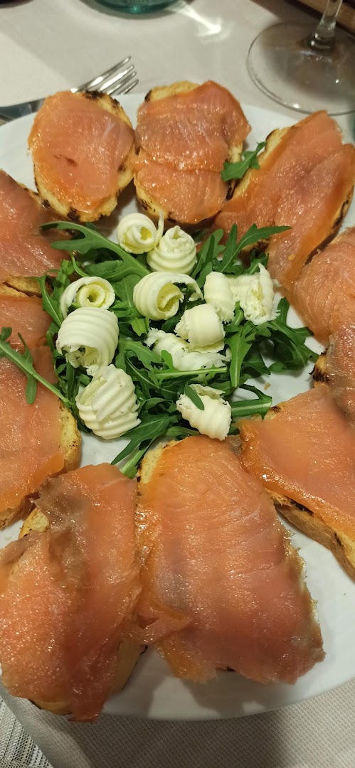Ristorante Pizzeria Mari e Monti