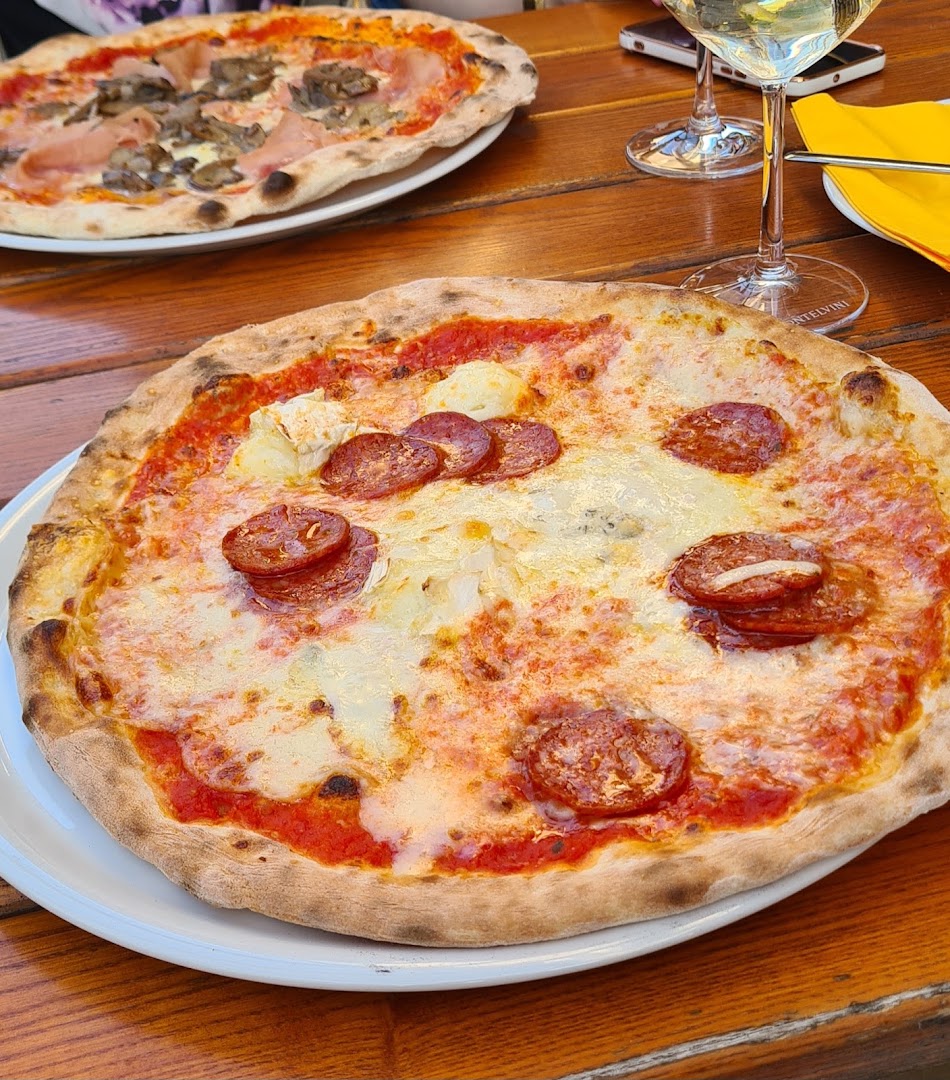 Ristorante - Pizzeria "Moro"