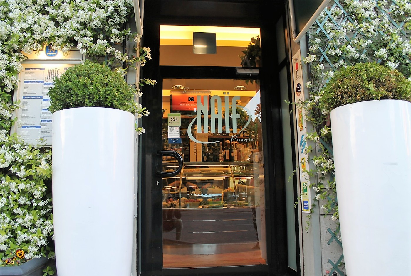 Ristorante Pizzeria Naif