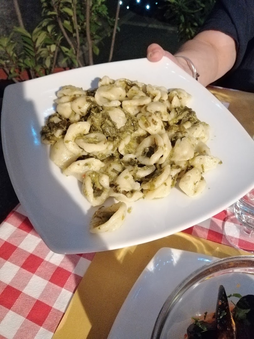 Ristorante Pizzeria Pucceria Lo Sfizio