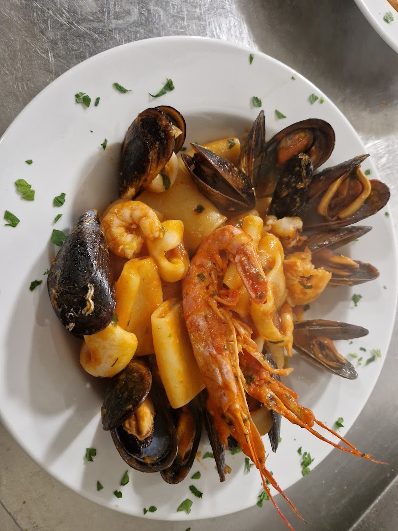Ristorante Pizzeria ROSSO Magenta consegna a domicilio
