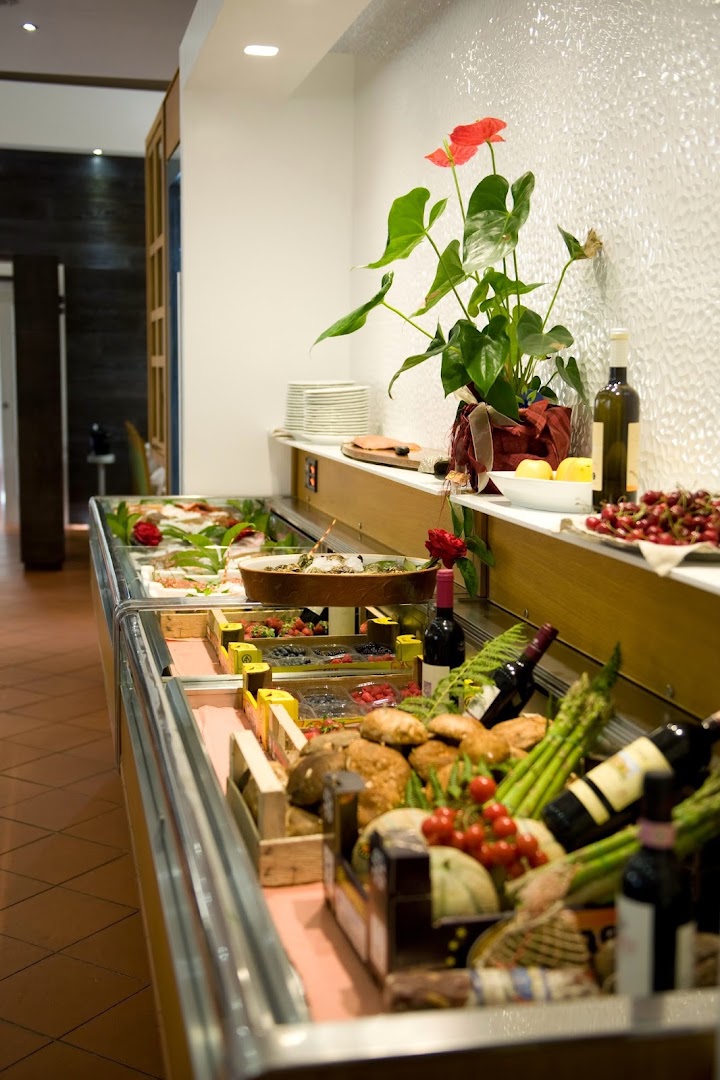 RISTORANTE PIZZERIA SALOON