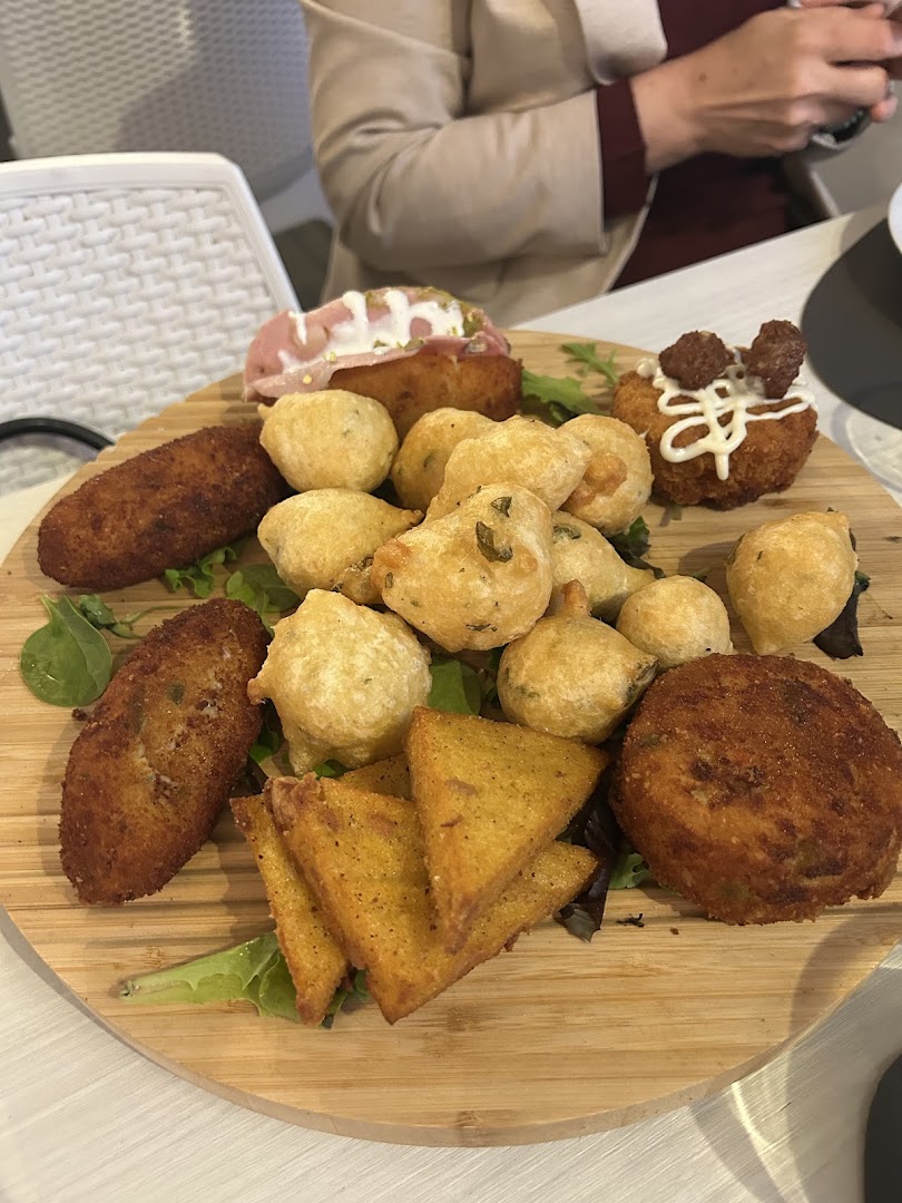 Ristorante Pizzeria Scugnizzi