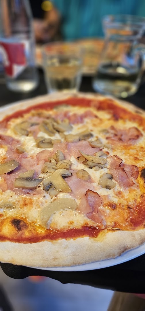 Ristorante Pizzeria Valtolla da Silvano