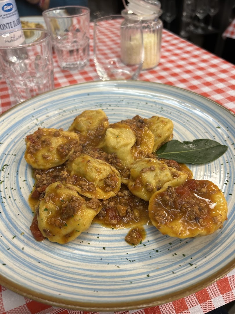 Ristorante Pizzeria Vecchi Sapori - Cucina Tipica Lucchese