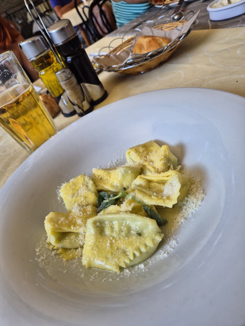 Ristorante Pizzeria Virtus Di Jouhadi Jihane, Pavullo Nel Frignano