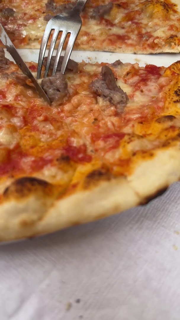 Ristorante Pizzeria Woodpecker