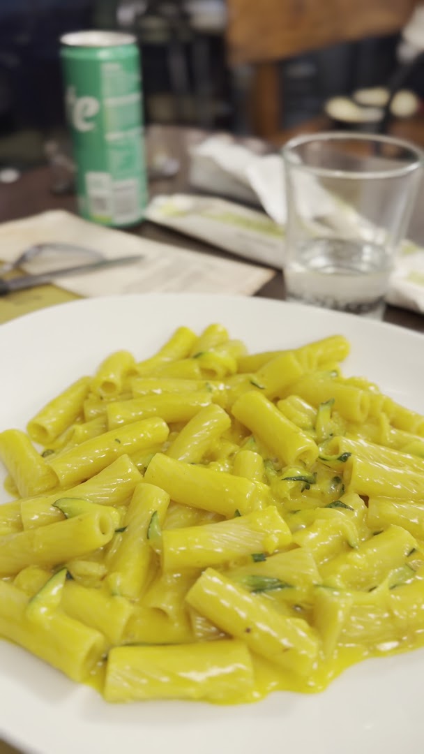 Ristorante Pizzeria Woodstock 3