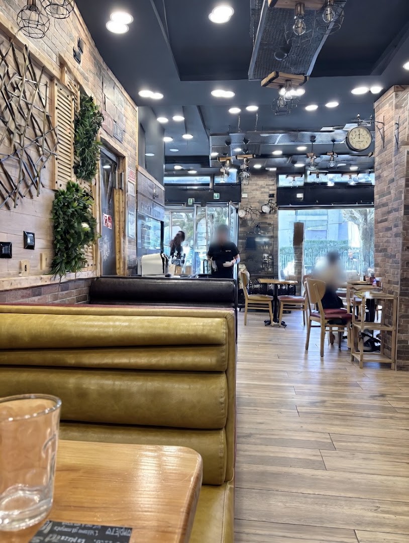 Ristorante Saloon Anatolia - Pizzeria - Kebap - Grill | Varese