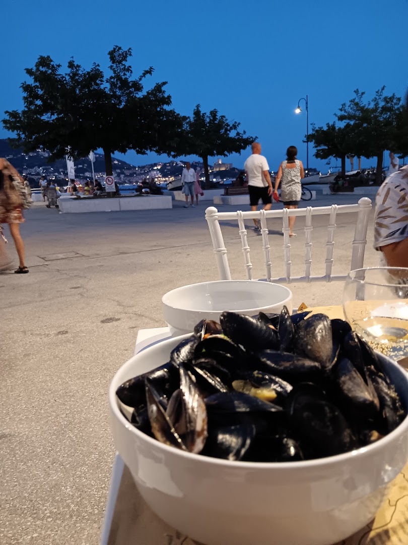 Ristorante street food san terenzo, Lerici