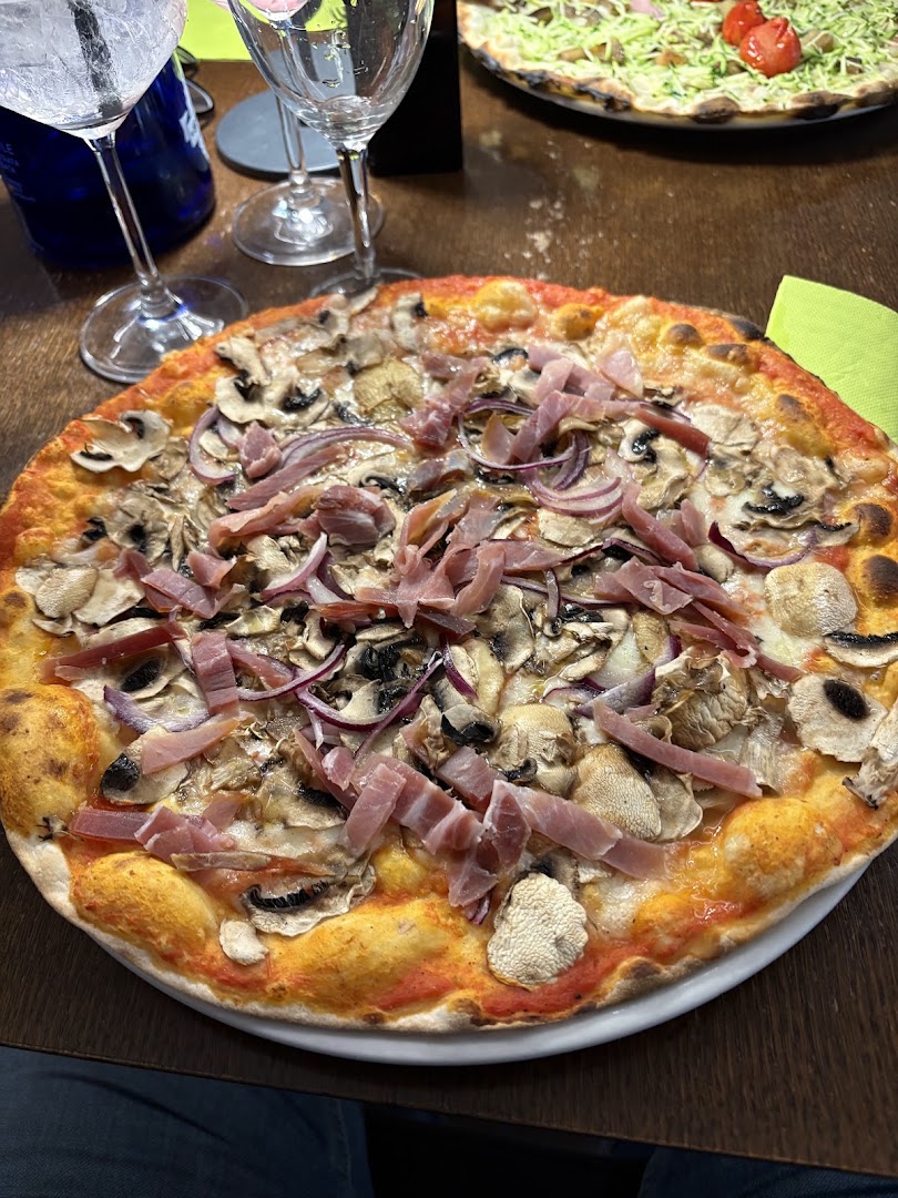 RISTORANTE STREGA