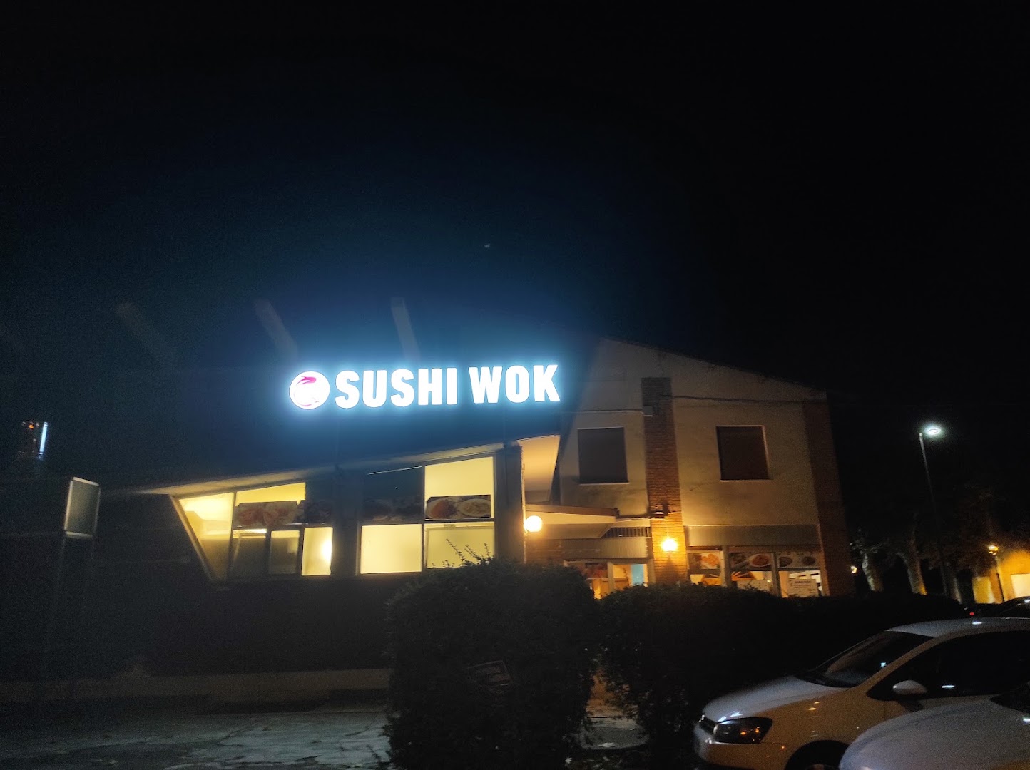 Ristorante sushi wok jiajia