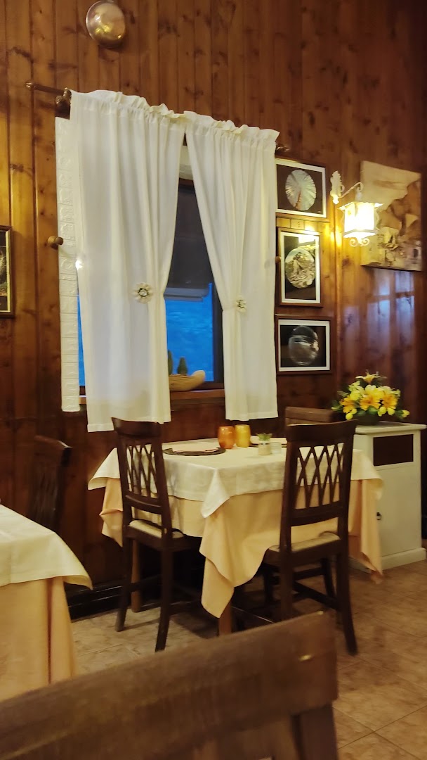 Ristorante Tipico Luna Rossa