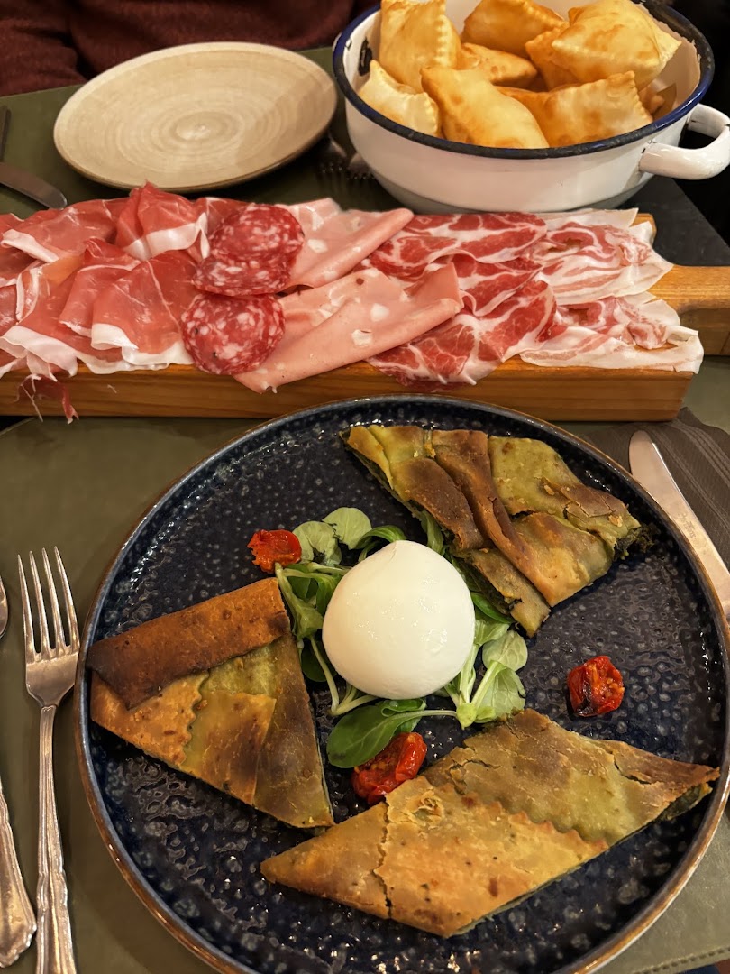 Ristorante Tradizionale Uva D'Oro