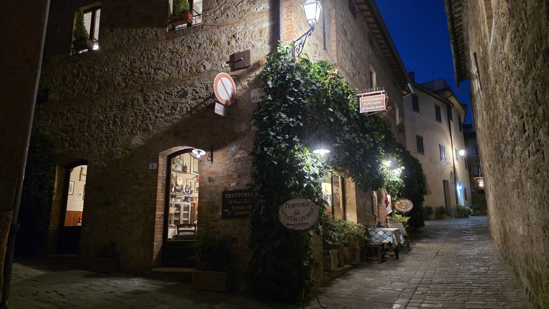 Ristorante Trattoria Toscana al Vecchio Forno - Borgo Capitano Collection