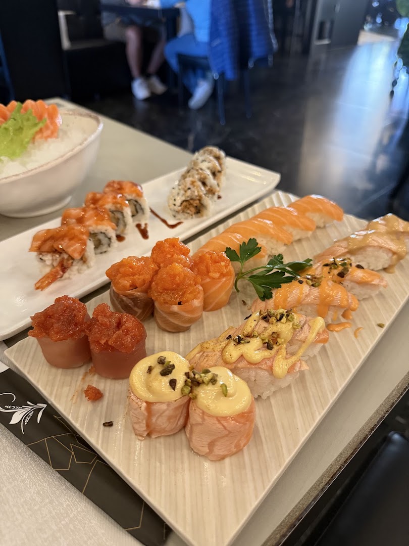 Ristorante Youki, Magenta