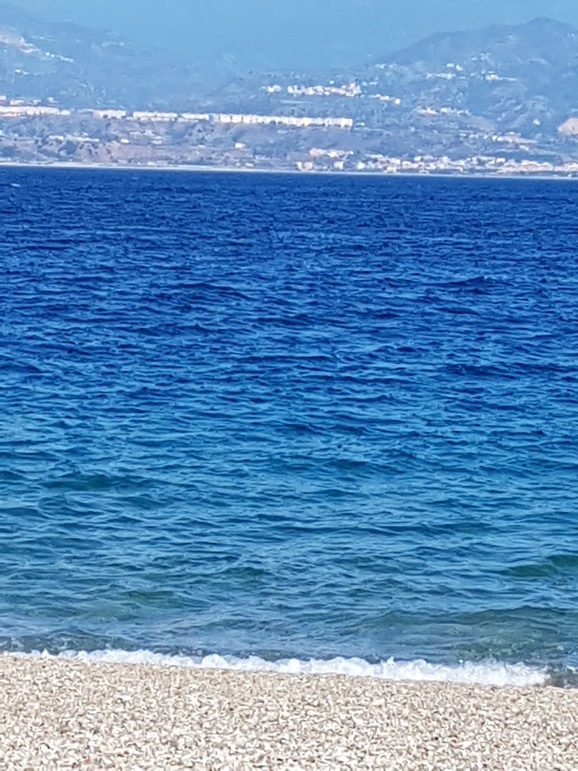 Ritrovo Dello Stretto