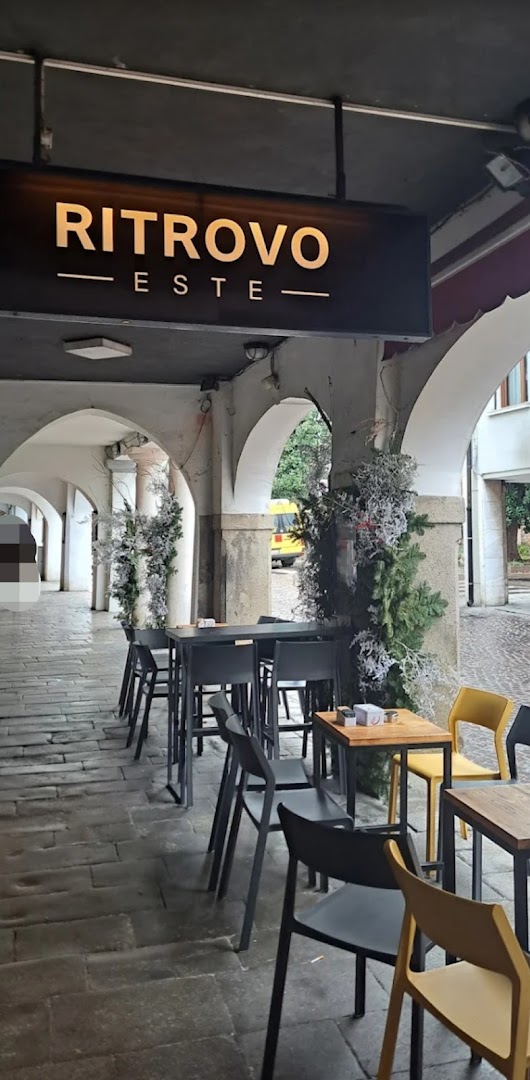 RITROVO - ESTE -