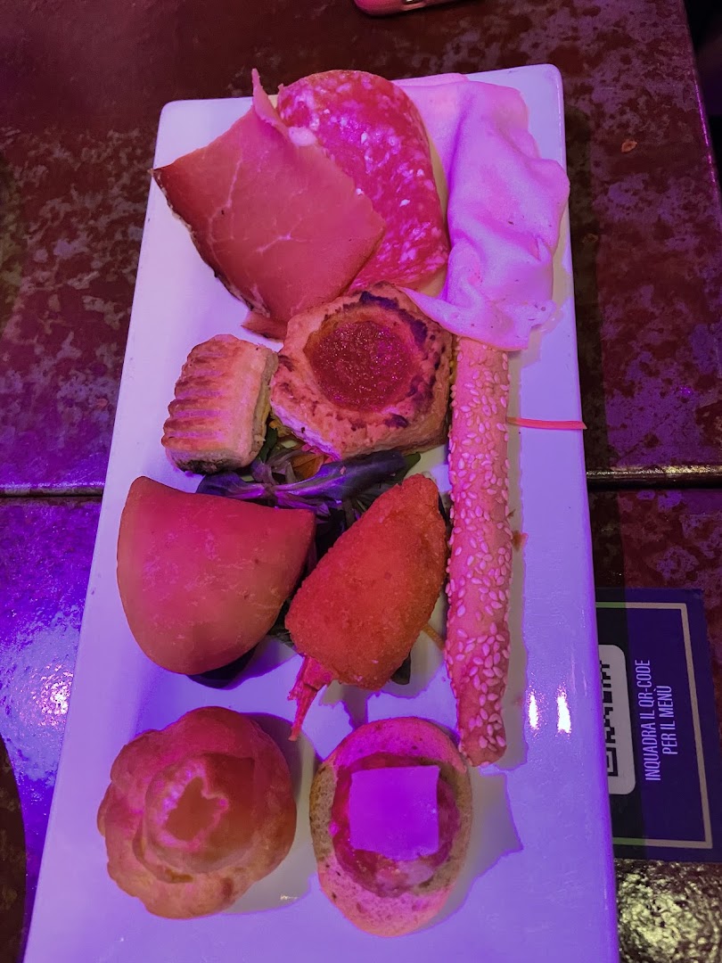 Ritual Club & Lounge